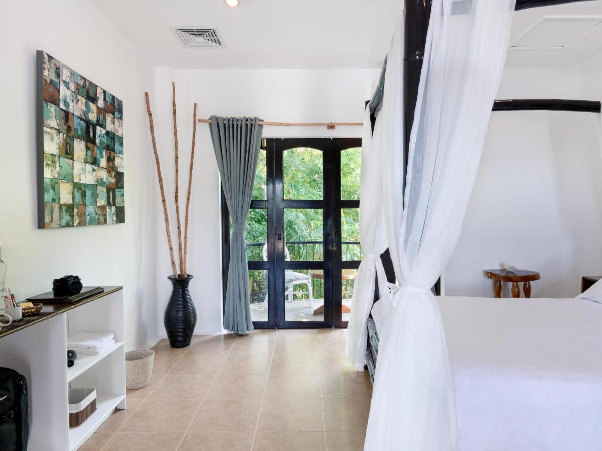 Granada Beach Resort - Adults Only Boljoon Exterior photo